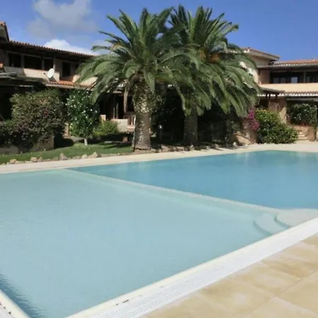 Blue&green House With Shared Pool - Happy * Golfo Aranci