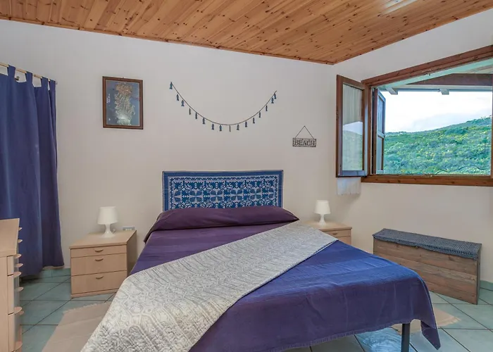 Blue&green House With Shared Pool - Happy 阿兰奇湾城